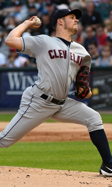 Bauer dominates as Indians beat White Sox 3-1